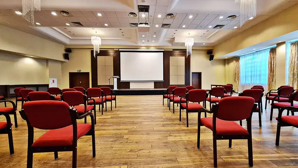 Gdzie na Podkarpaciu zorganizuję imprezę integracyjną połączoną ze szkoleniem na ponad 300 osób?