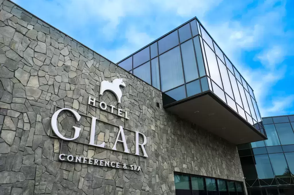 Hotel GLAR Conference & SPA