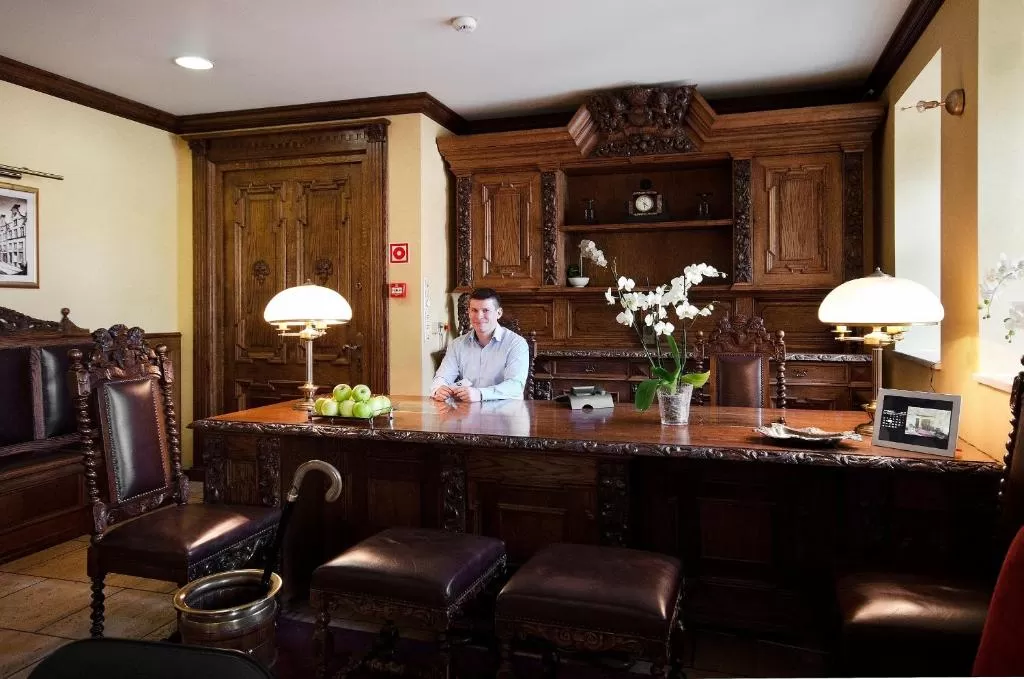 O której zaczyna się i kończy doba hotelowa w hotelu Wolne Miasto?