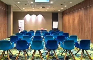 Które hotele w Dolnośląskim posiadają nowoczesne sale konferencyjne?