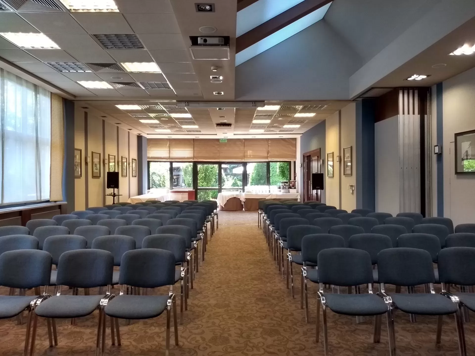 Gdzie w Krakowie można wynająć dużą salę konferencyjną dla 500 uczestników?
