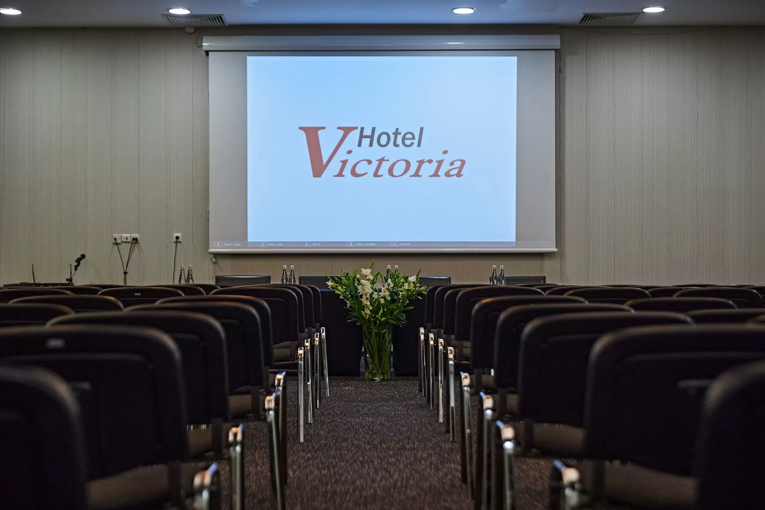 Jakie hotele konferencyjne znajdę w Lublinie z noclegiem dla 300 osób?