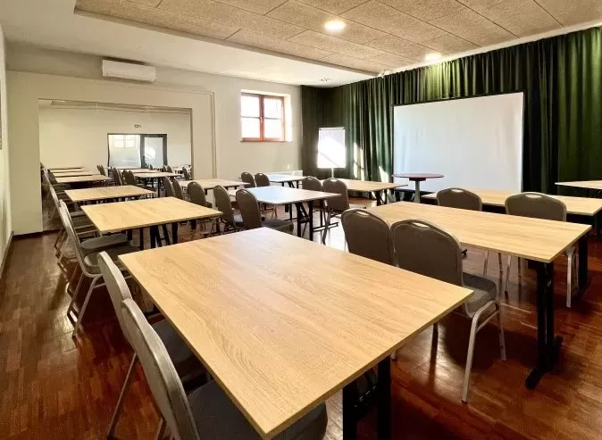 W którym hotelu konferencyjnym w Rzeszowie warto zorganizować konferencję?