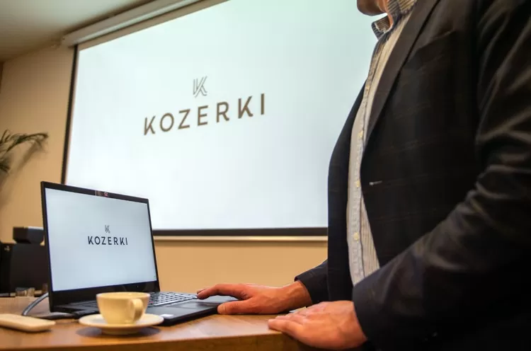 Na ile osób można zorganizować konferencję w Hotelu Kozerki? 