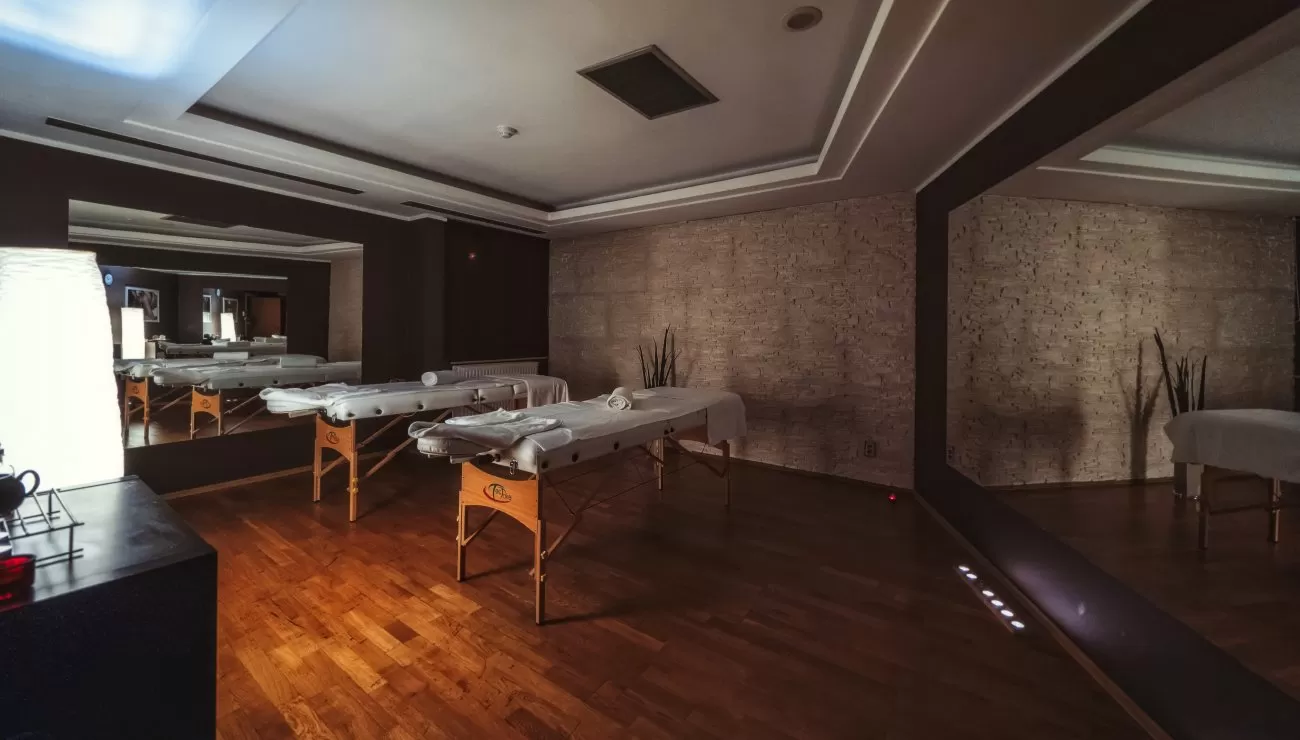 Z jakiego typu zabiegów można skorzystać w hotelowym SPA obiektu HP Park Plaza Wrocław?