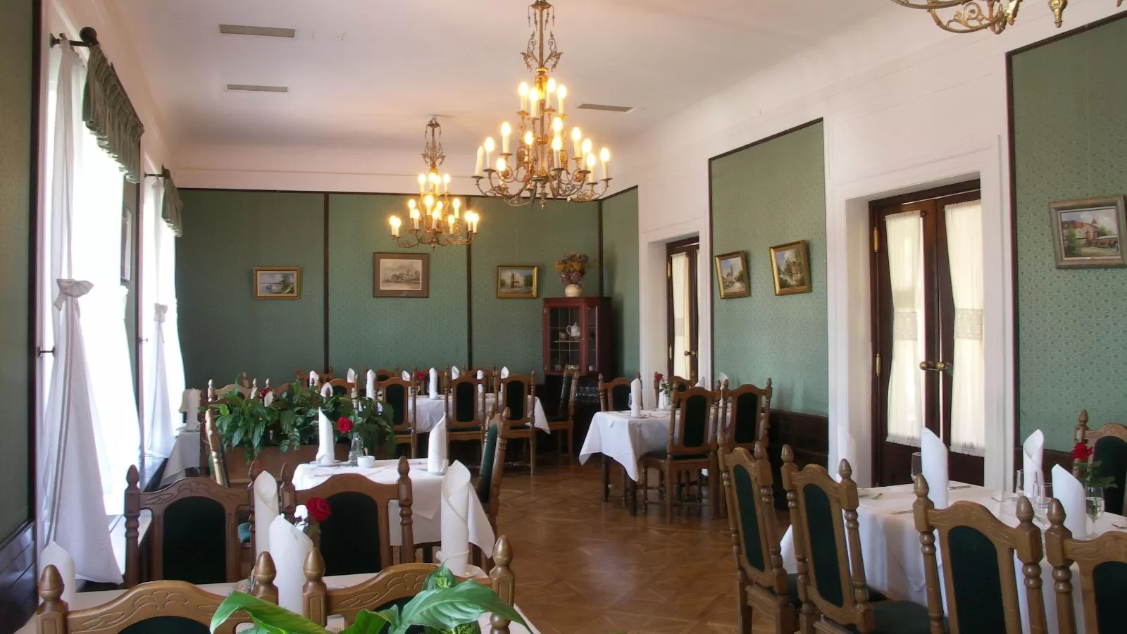 Na ile osób można zorganizować konferencję w Hotelu Zamek Pułtusk?