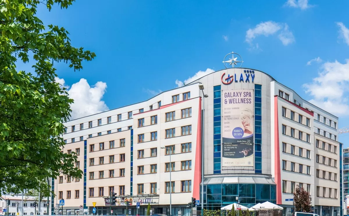 Jak dużo jest hoteli konferencyjnych ze standardem 4 gwiazdkowym w Krakowie?