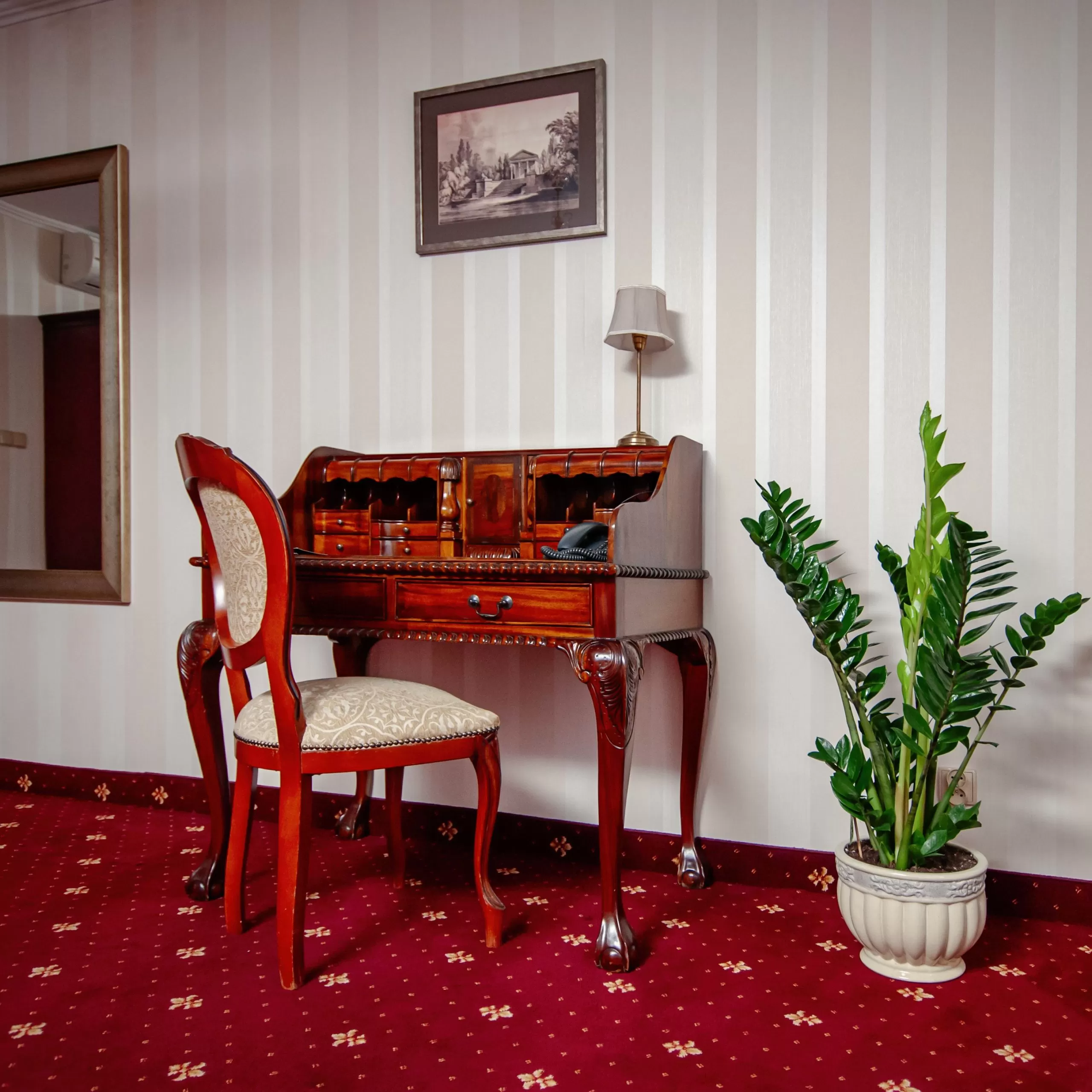 O której zaczyna się i kończy doba hotelowa w Hotelu Chopin?