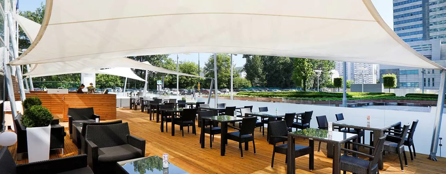 Jakie opcje rekreacji ma do zaoferowania okolica Hilton Warsaw City?