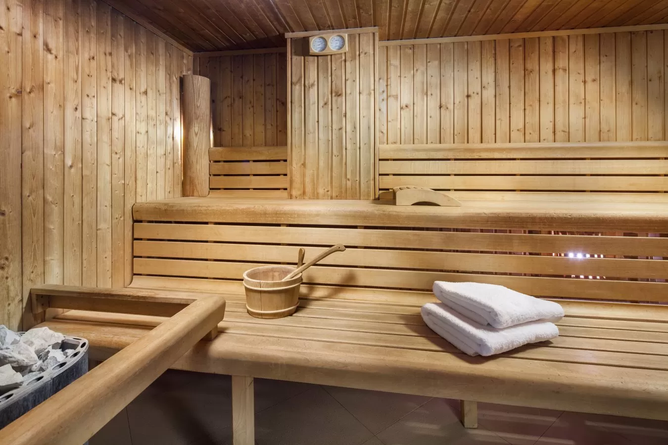 Z jakich innych form relaksu na terenie obiektu mogą skorzystać goście hotelowi?