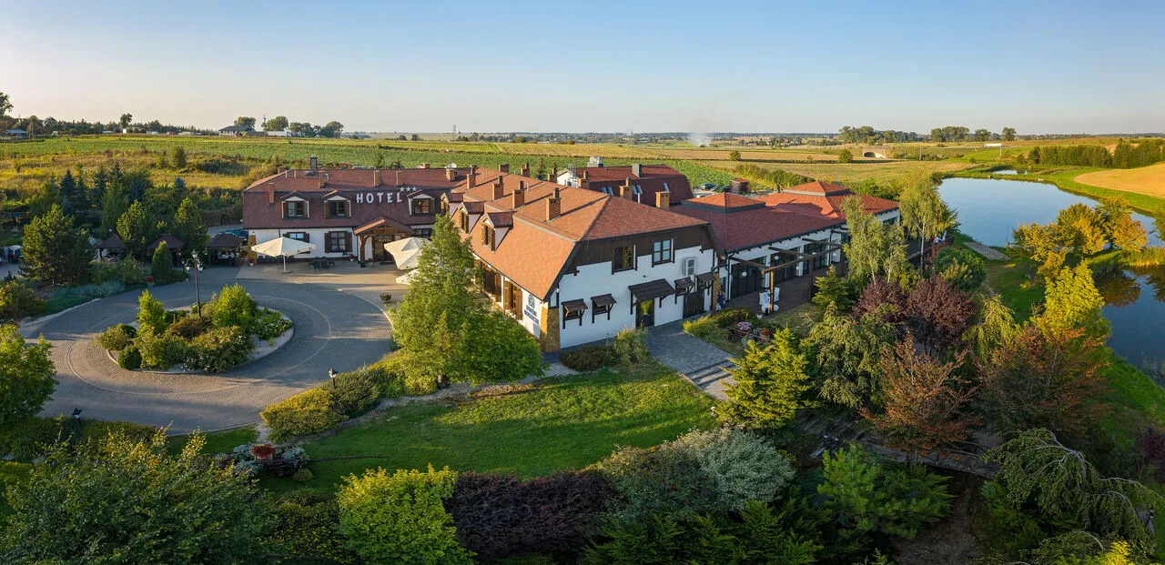 Dwór Bogucin Hotel & Restauracja